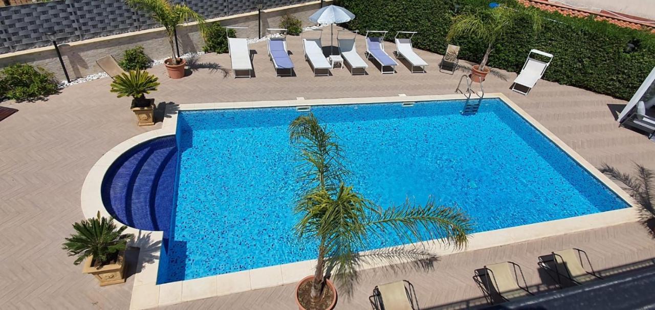 Villa Marianna Con Piscina Privata Ampi Spazi Esterni E Wifi Free Трабия Экстерьер фото